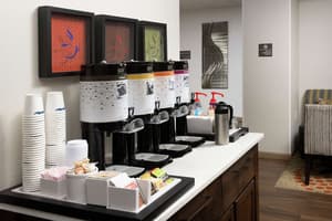 thumbnail: Breakfast area