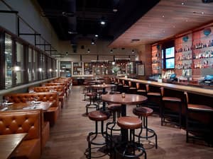thumbnail: Bar (on property)