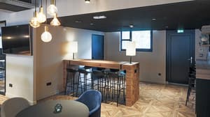 thumbnail: Breakfast area