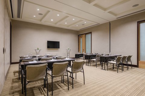 Agate Meeting Room