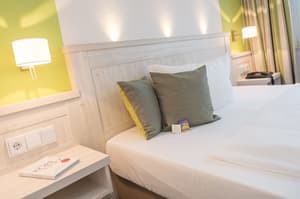 thumbnail: Room