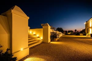 thumbnail: Exterior