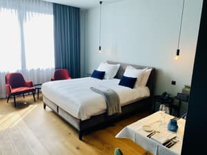 thumbnail: Room