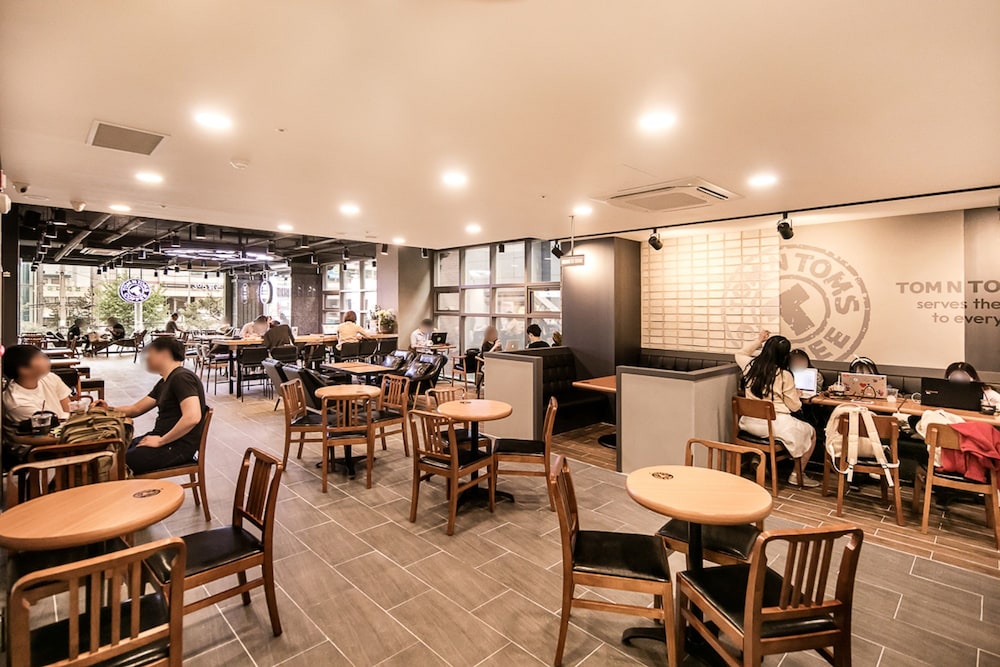 Coffee shop