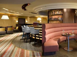 thumbnail: Bar (on property)