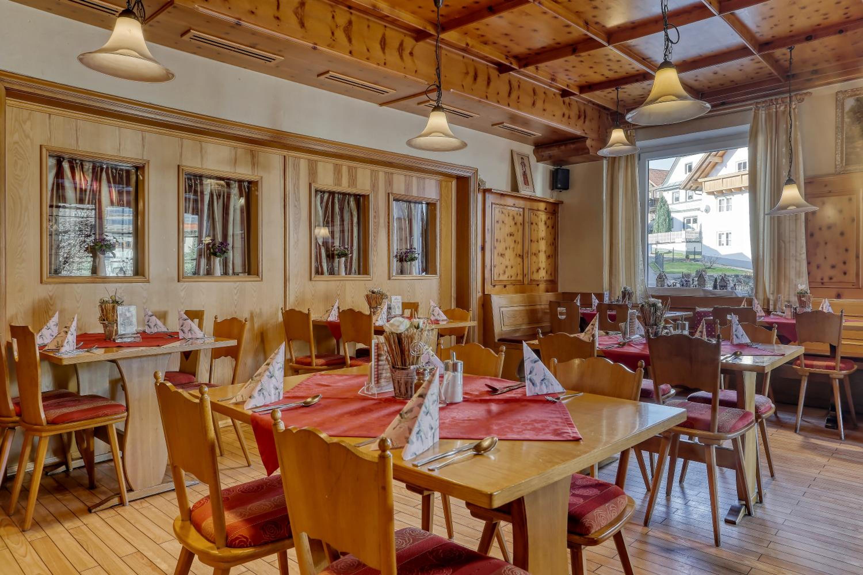 Restaurant-cafeteria