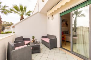 thumbnail: Terrace/patio