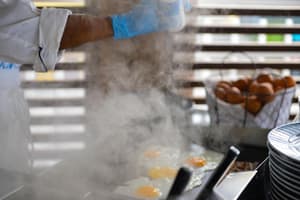 thumbnail: Restaurant
