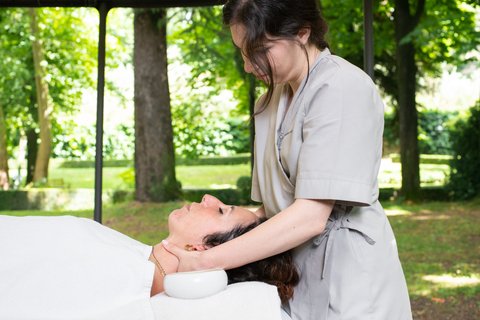 MASSAGE GAZEBO