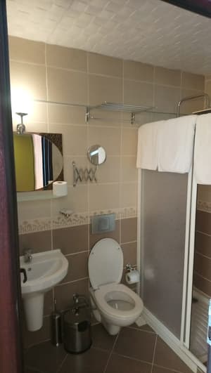 thumbnail: Bathroom
