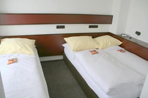 thumbnail: General view
