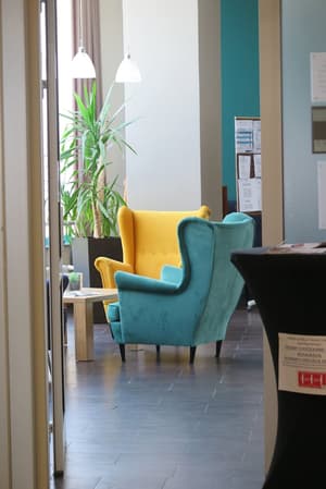 thumbnail: Lobby sitting area