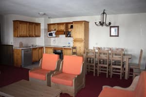 thumbnail: General view