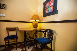 thumbnail: Interior detail