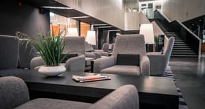 thumbnail: Lounge