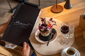 thumbnail: Restaurant-cafeteria