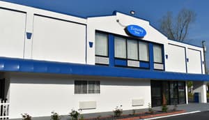 thumbnail: Exterior