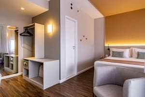thumbnail: Room