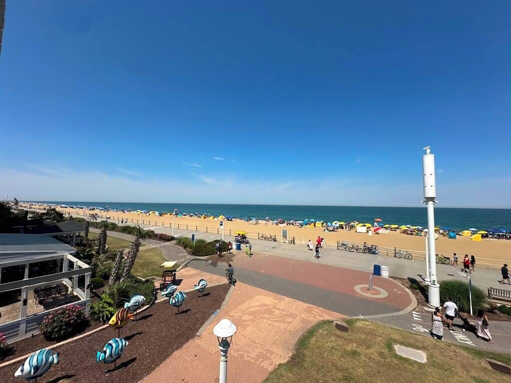 Beach/ocean view