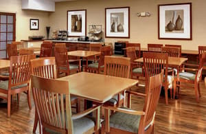 thumbnail: Breakfast area