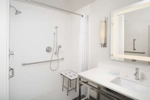 thumbnail: Bathroom shower