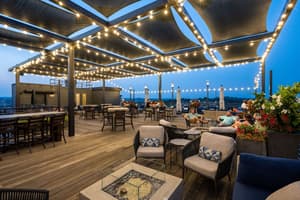 thumbnail: Restaurant
