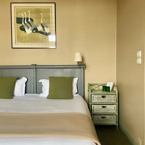 thumbnail: Room