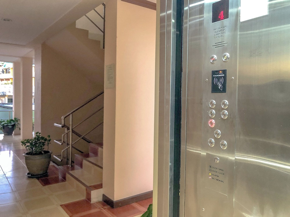Elevator