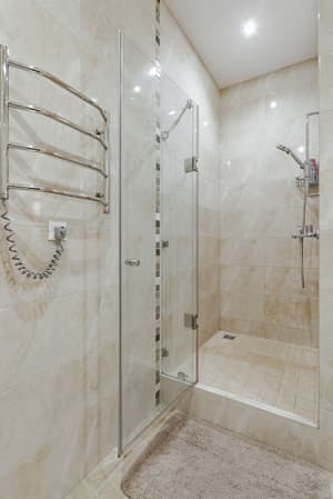 thumbnail: Bathroom shower