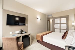 thumbnail: Room