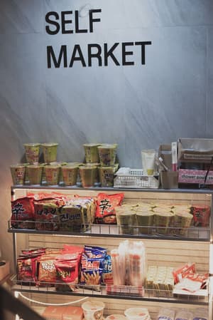 thumbnail: Snack bar