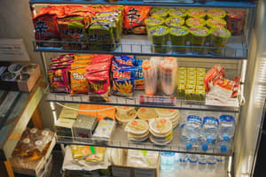 thumbnail: Snack bar