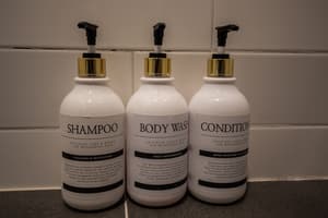 thumbnail: Bathroom amenities