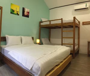 thumbnail: Room