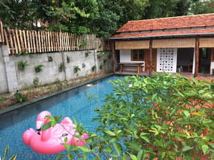thumbnail: Front of property