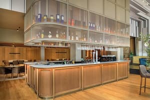 thumbnail: Bar (on property)