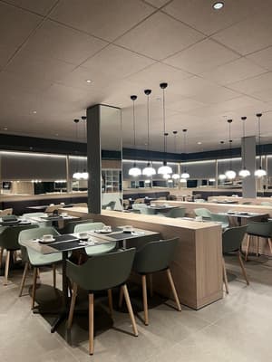 thumbnail: Breakfast area