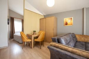 thumbnail: Living area
