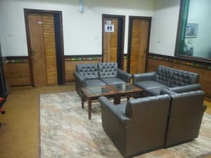 thumbnail: Lobby sitting area