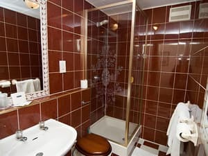 thumbnail: 24ab2718f96a6aeed5bb2c3be7bbc1b3.jpeg