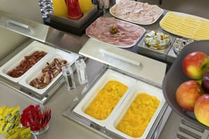 thumbnail: Buffet