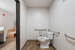 thumbnail: Bathroom