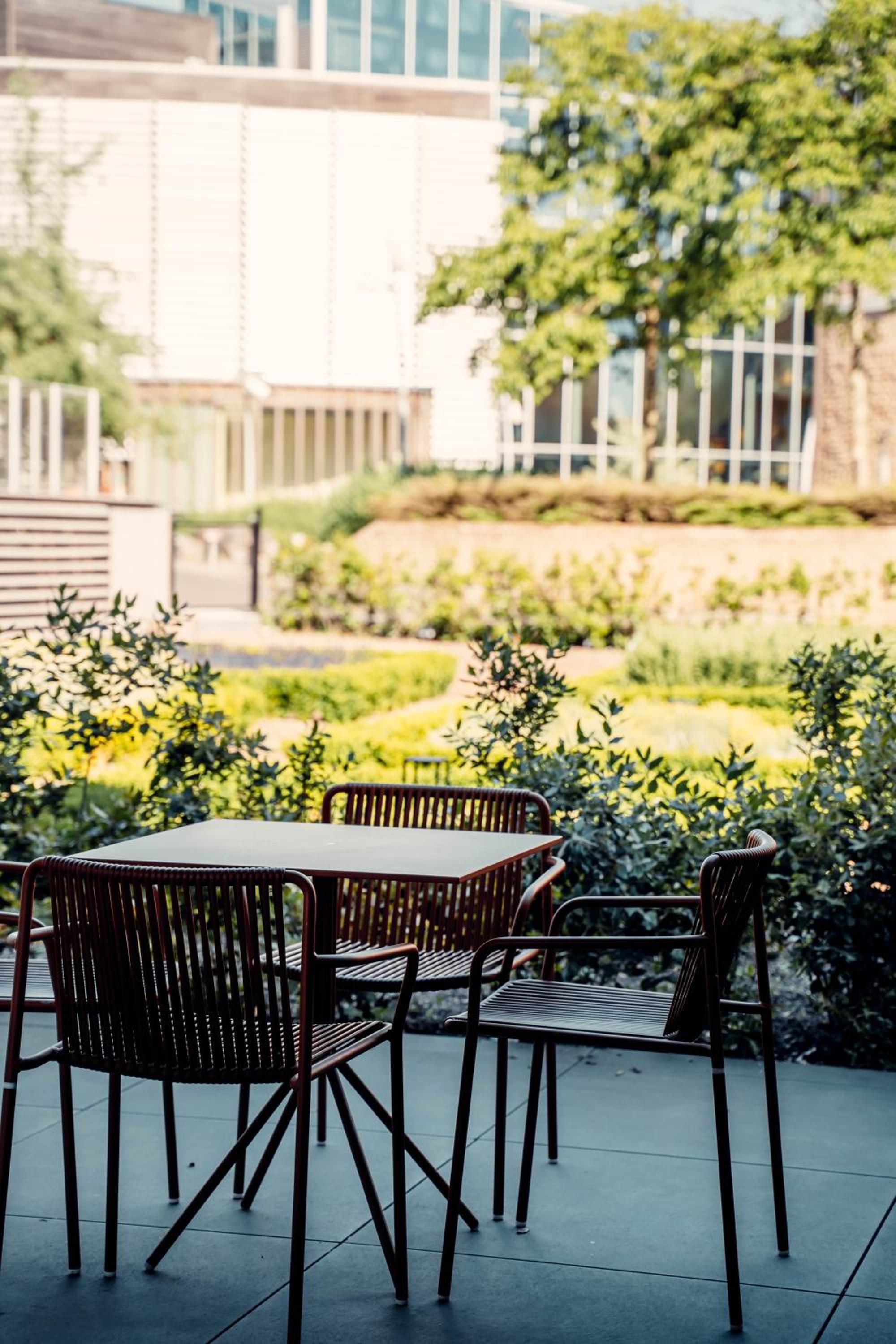 Restaurant-cafeteria