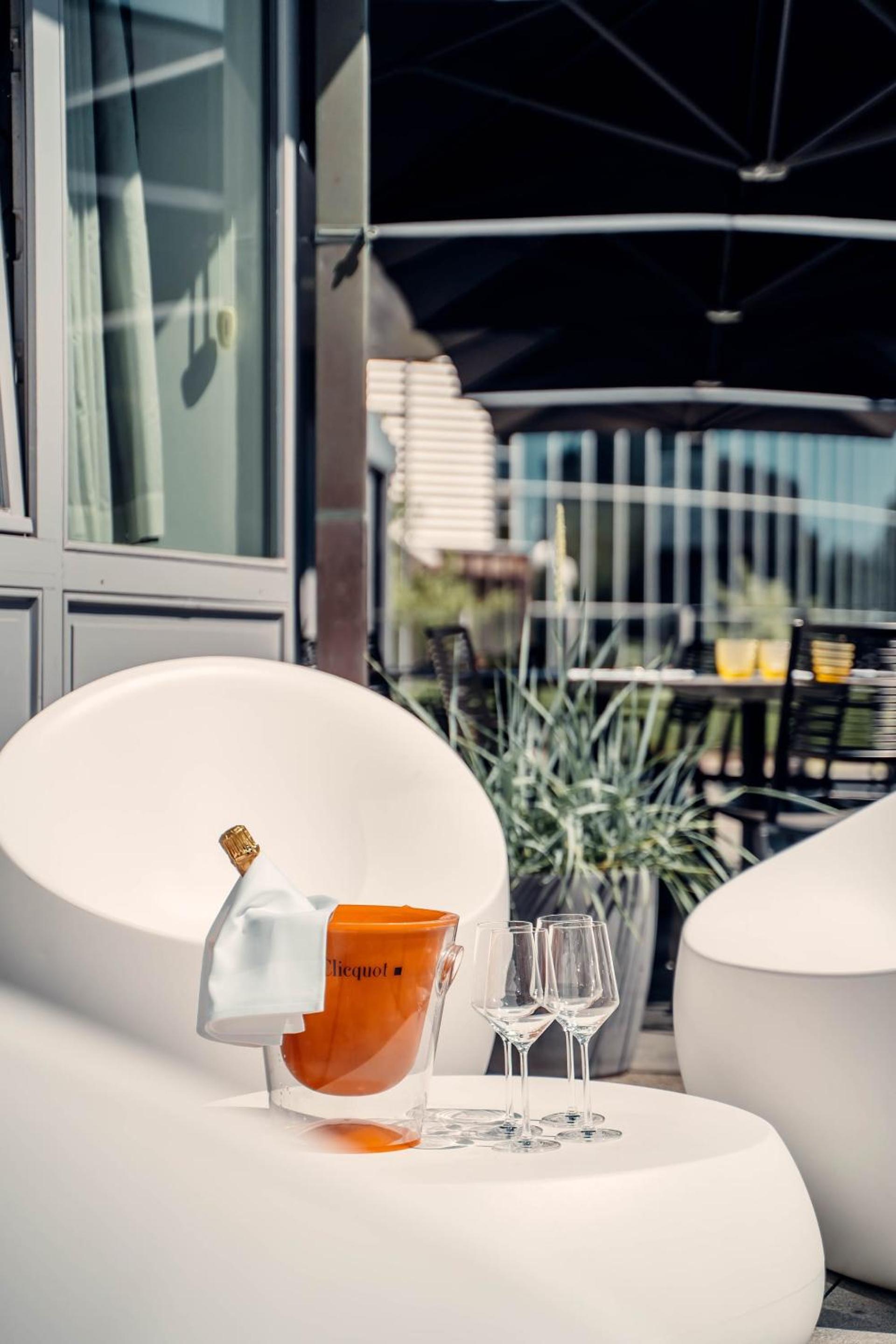 Restaurant-cafeteria