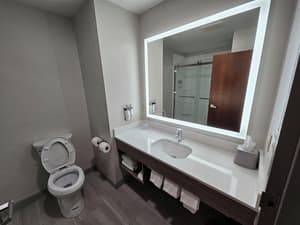 thumbnail: Bathroom