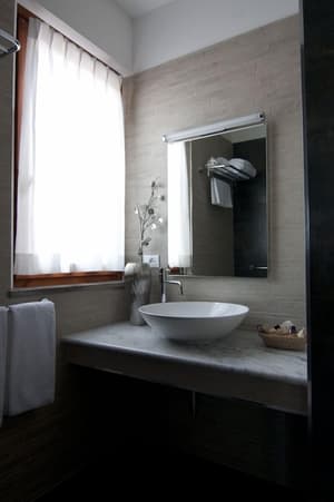 thumbnail: Bathroom sink