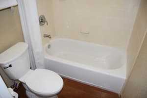 thumbnail: Bathroom shower