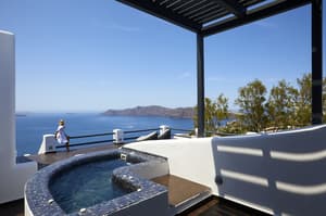 thumbnail: Balcony view