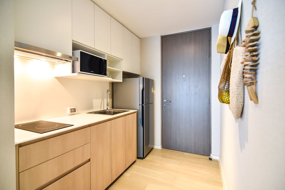 Private kitchenette