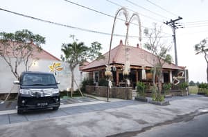thumbnail: Terrace/patio
